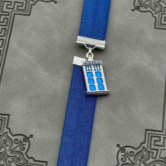 Marcapáginas elástico de la Tardis del Dr. Who